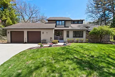 125 Traders Point Lane, Green Bay, WI 54302 - Photo 3