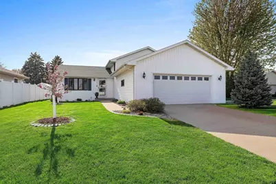 3861 Cobblestone Court, Oshkosh, WI 54901 - Photo 1