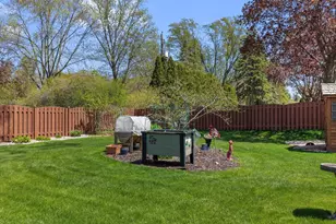 240 Arbor Ln, Green Bay, WI 54301 - Photo 39