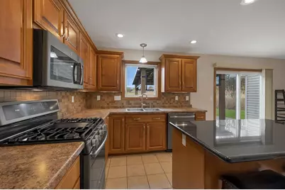 2085 Bracton Road, Suamico, WI 54173 - Photo 17