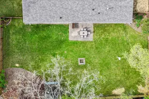 2566 Greenbrier Rd, Green Bay, WI 54311 - Photo 27
