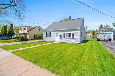 1906 Columbia Avenue, Oshkosh, WI 54901 - Photo 27