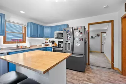 1906 Columbia Avenue, Oshkosh, WI 54901 - Photo 5