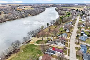 739 Park St, Wrightstown, WI 54180 - Photo 33