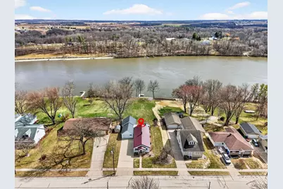739 Park Street, Wrightstown, WI 54180 - Photo 3