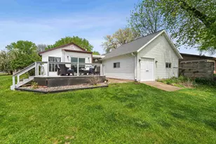 739 Park St, Wrightstown, WI 54180 - Photo 31