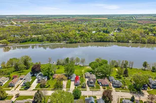 739 Park St, Wrightstown, WI 54180 - Photo 45