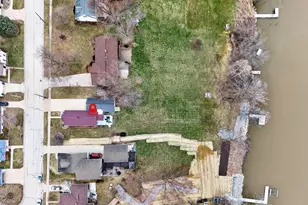 739 Park St, Wrightstown, WI 54180 - Photo 37