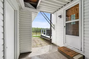 739 Park St, Wrightstown, WI 54180 - Photo 27
