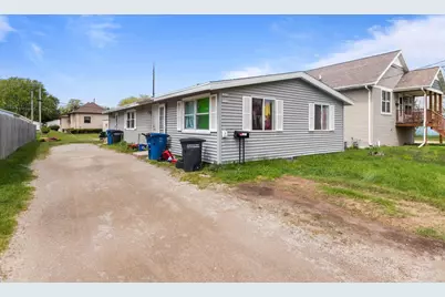 1331 Broad Street, Oshkosh, WI 54901 - Photo 31