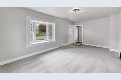 1517 Farlin Avenue, Green Bay, WI 54302 - Photo 5