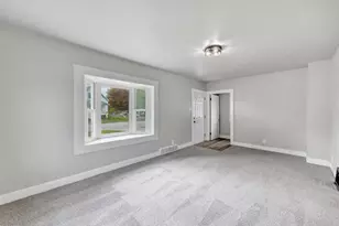 1517 Farlin Ave, Green Bay, WI 54302 - Photo 5