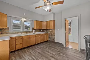 807 W Wisconsin Ave, Kaukauna, WI 54130 - Photo 15