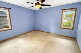 236 S Washington St, Berlin, WI 54923 - Photo 9