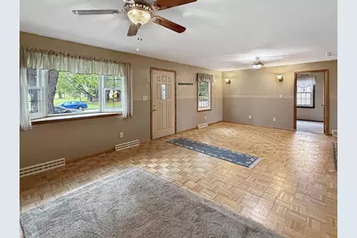 236 Washington Street, Berlin, WI 54923 - Photo 5