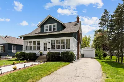 612 Buck Street, New London, WI 54961 - Photo 1