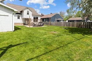 612 W Buck St, New London, WI 54961 - Photo 49