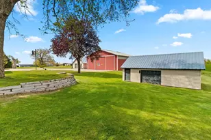 4360 Reighmoor Rd, Omro, WI 54963 - Photo 43