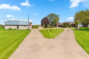 4360 Reighmoor Rd, Omro, WI 54963 - Photo 47