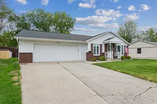 229 Apollo Ct, Brillion, WI 54110 - Photo 17