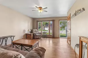 229 Apollo Ct, Brillion, WI 54110 - Photo 5
