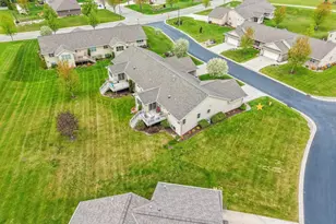 1031 Misty Meadow Cir, De Pere, WI 54115 - Photo 37
