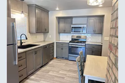 1740 13th Avenue, Green Bay, WI 54304 - Photo 3