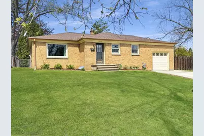 1520 S Ridge Road, Green Bay, WI 54304 - Photo 1