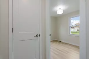 2009 Preble Ave, Green Bay, WI 54302 - Photo 23
