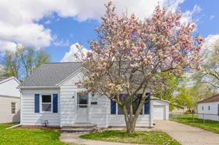 2009 Preble Ave, Green Bay, WI 54302 - Photo 1