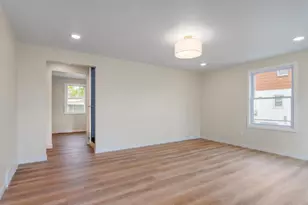 2009 Preble Ave, Green Bay, WI 54302 - Photo 7