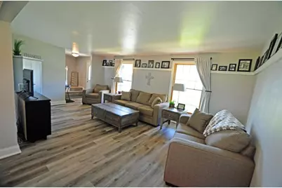 455 Alpine Drive, Green Bay, WI 54302 - Photo 3