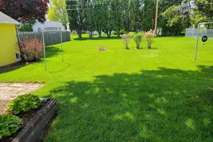 135 E Burnett St, Beaver Dam, WI 53916 - Photo 5