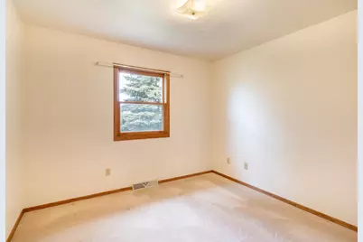 2750 St Anthony Drive, Green Bay, WI 54311 - Photo 21
