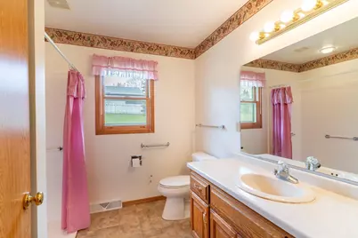 2750 St Anthony Drive, Green Bay, WI 54311 - Photo 25