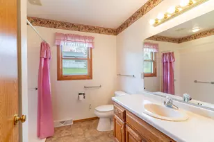 2750 St Anthony Dr, Green Bay, WI 54311 - Photo 25