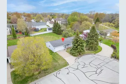 2750 St Anthony Drive, Green Bay, WI 54311 - Photo 33