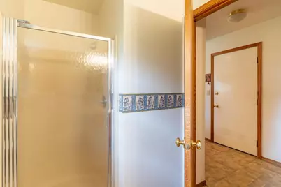 2750 St Anthony Drive, Green Bay, WI 54311 - Photo 17