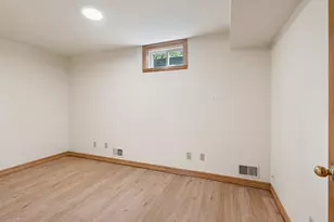 821 Ash St, Green Bay, WI 54313 - Photo 49