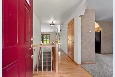 821 Ash Street, Green Bay, WI 54313 - Photo 7