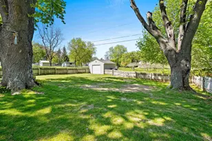 N1579 Ridgeway Dr, Greenville, WI 54942 - Photo 37