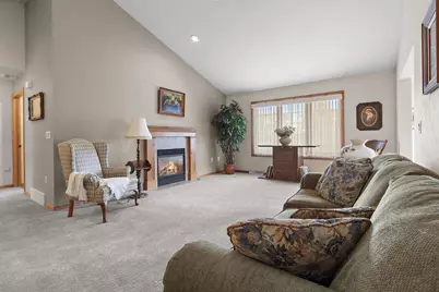 394 Woodfield Drive, Green Bay, WI 54313 - Photo 13