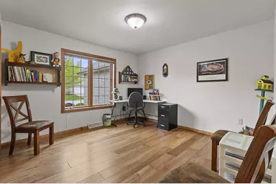 394 Woodfield Drive, Green Bay, WI 54313 - Photo 25
