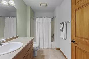 394 Woodfield Dr, Green Bay, WI 54313 - Photo 29