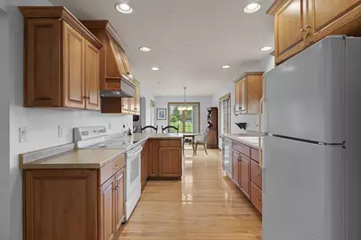 394 Woodfield Drive, Green Bay, WI 54313 - Photo 23
