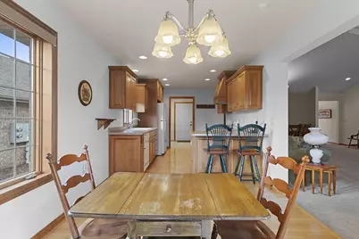 394 Woodfield Drive, Green Bay, WI 54313 - Photo 19