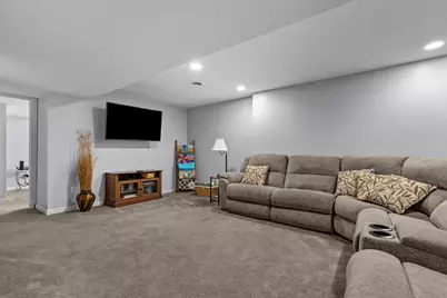 W6220 Sherwood Point Court, Greenville, WI 54942 - Photo 35