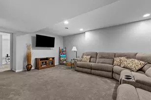 W6220 Sherwood Point Ct, Greenville, WI 54942 - Photo 35
