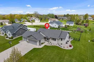 W6220 Sherwood Point Ct, Greenville, WI 54942 - Photo 49