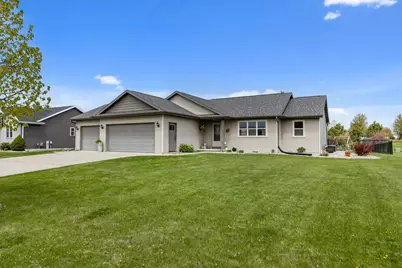 W6220 Sherwood Point Court, Greenville, WI 54942 - Photo 1